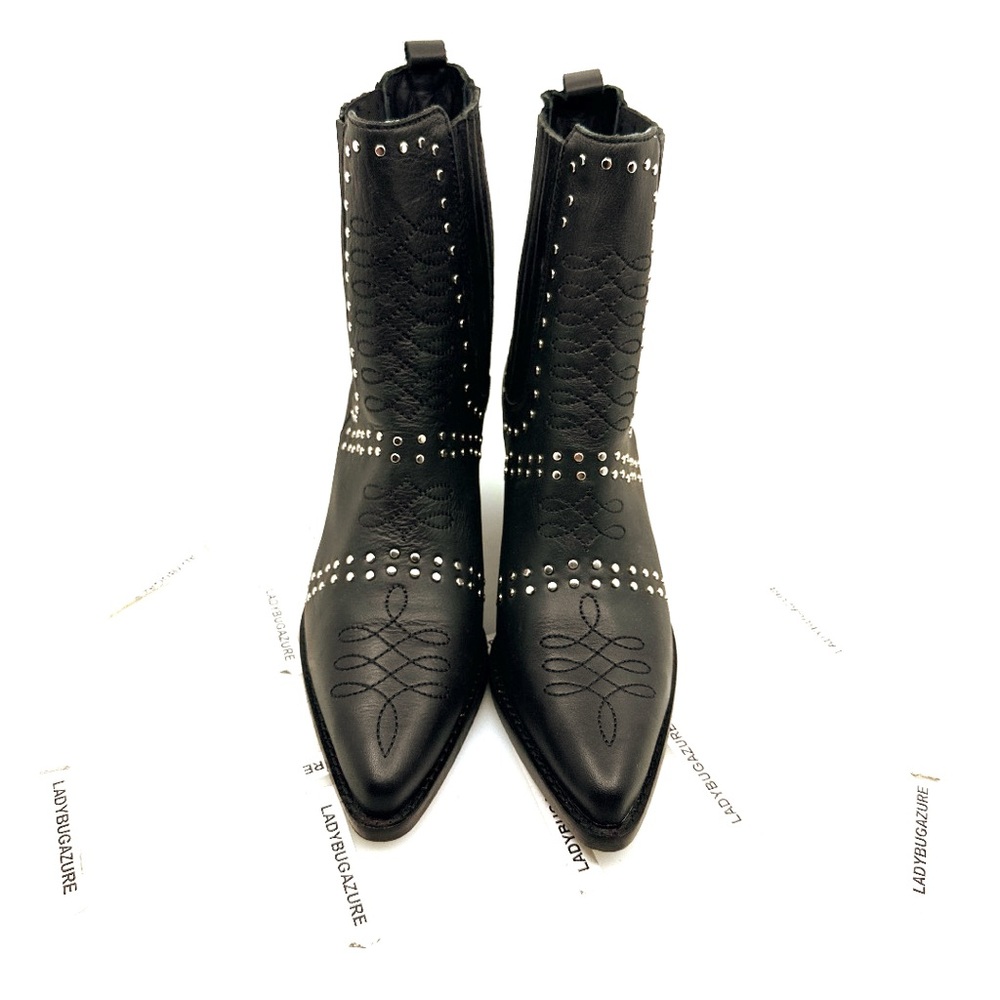 NWOB BALA DI GALA Women’s Black Studded 100% Leather Ankle Boots Size 7